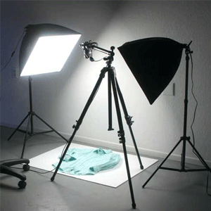 
                        Studio Lights & Flashes