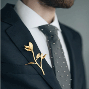 
                        Clothing & Accessories